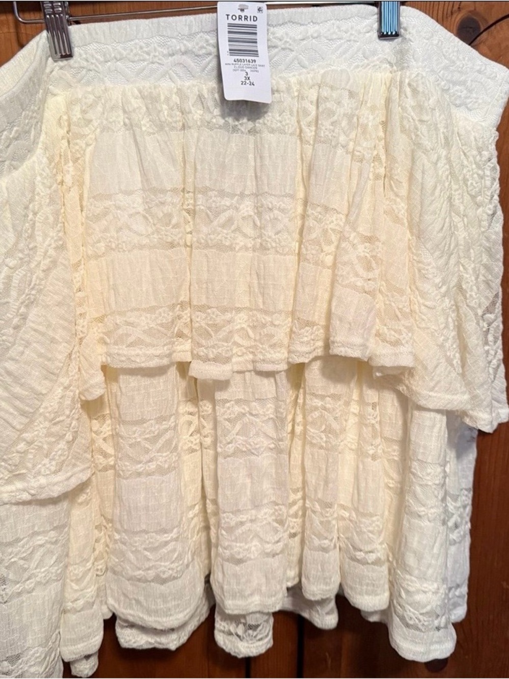 torrid cream tiered lace mini skirt
